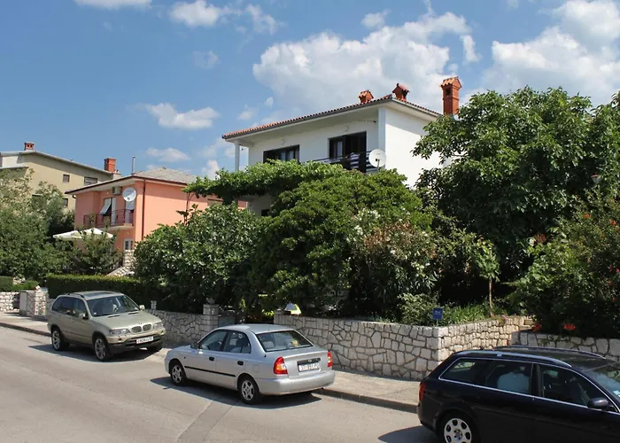 With Parking Space - 2421 Apartament Novi Vinodolski