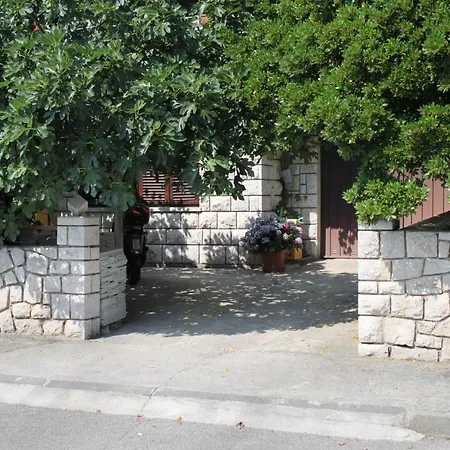 With A Parking Space - 2421 Novi Vinodolski